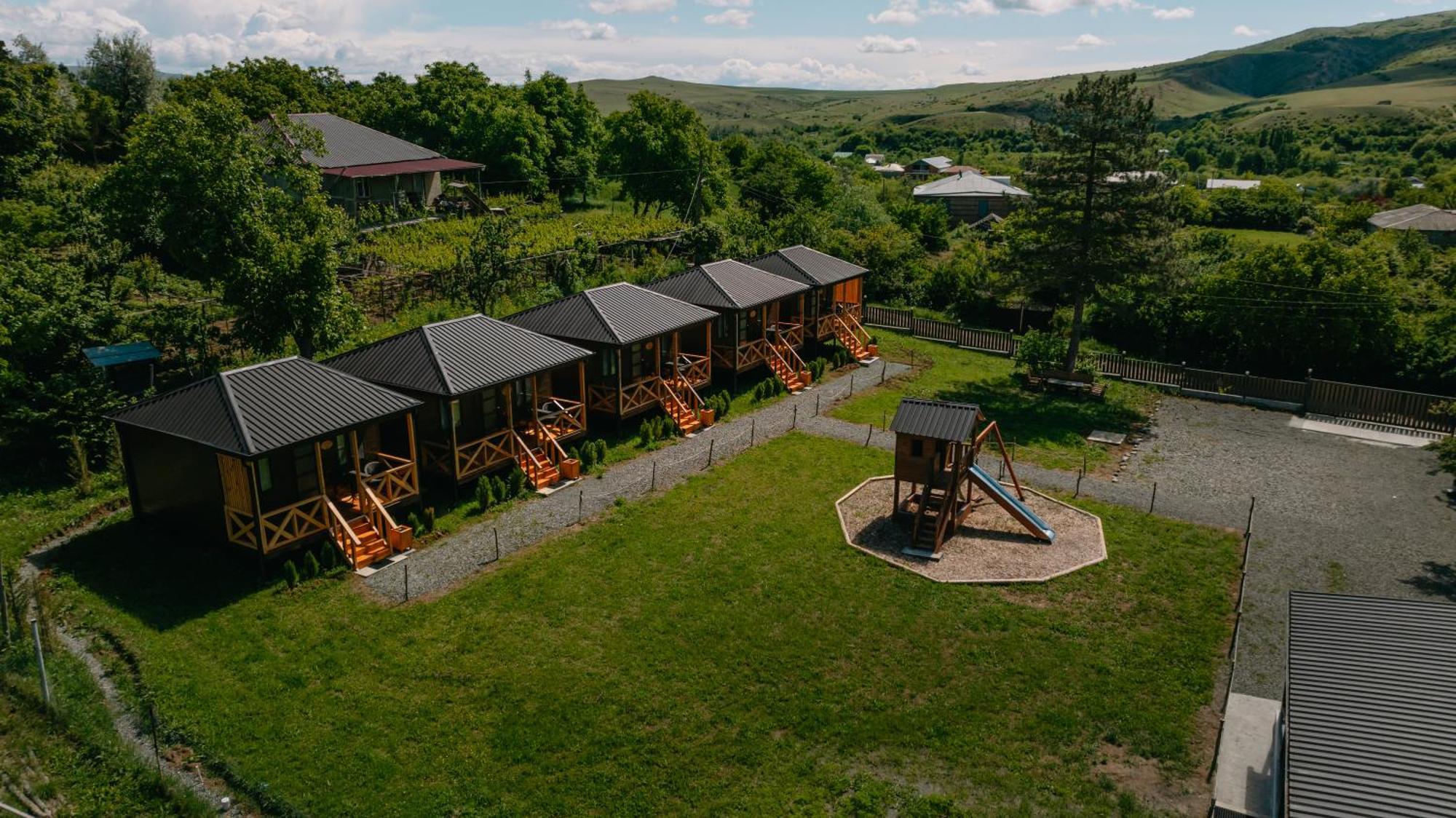 Chateau Ateni Cottages Gori Extérieur photo